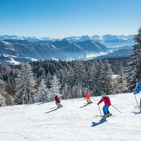 Chaleureux Au Pied Des Pistes - Le Refuge Les Déserts